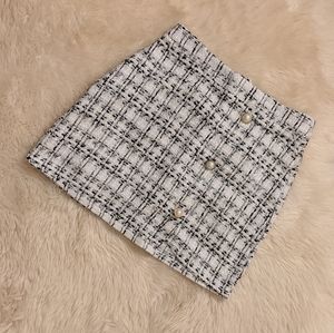NWT tweed skirt with pearl buttons